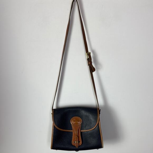Dooney & Bourke Crossbody Bag - Picture 1 of 7